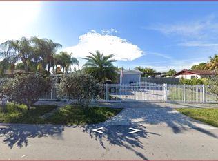 19050 SW 119th Ave, Miami, FL 33177