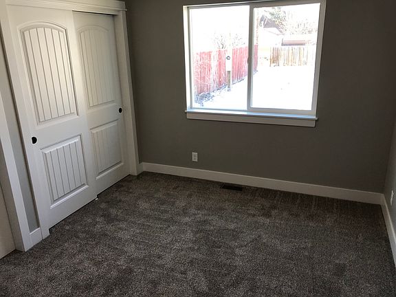 4th image of 1234 Malta Ave
