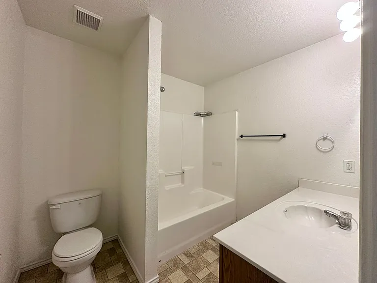 5309 Holster Dr — Photo 28