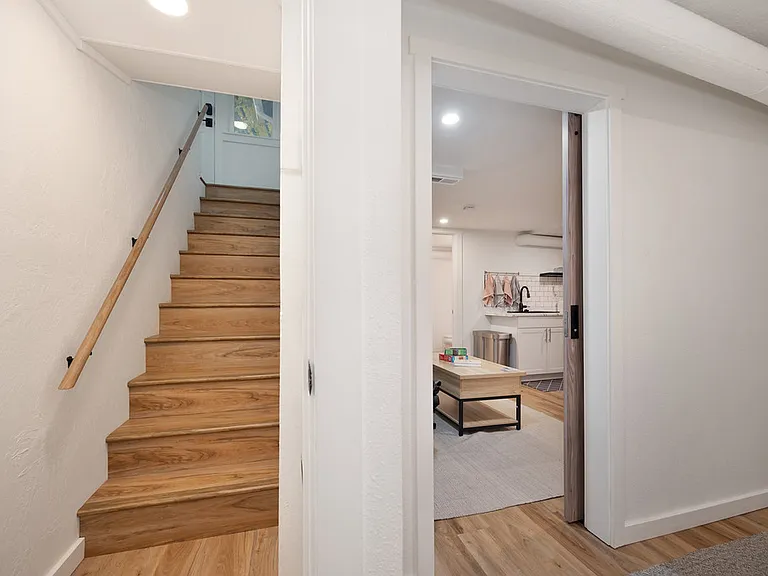 1221 N A St — Photo 25