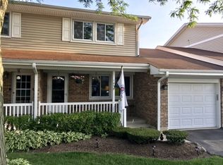 109 E Beech Dr, Schaumburg, IL 60193