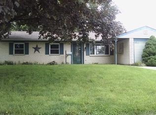 1786 Pueblo Dr, Xenia, OH 45385