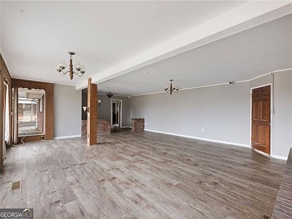 5th image of 2511 Dana Dr