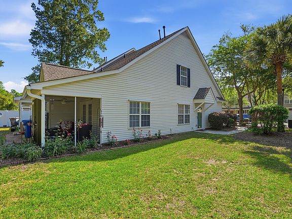 2nd image of 8663 Grassy Oak Trl