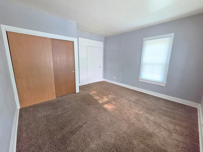 1419 Saint Marys Ave — Photo 4