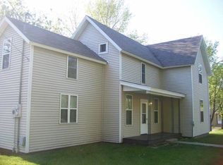 1020 9th Ave E, Menomonie, WI 54751