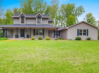 2745 Summerset Cir, Suamico, WI 54173