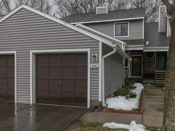 2106 Mill Pond Dr, South Windsor, CT 06074