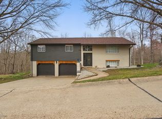 277 Scenic Hls, Parkersburg, WV 26104