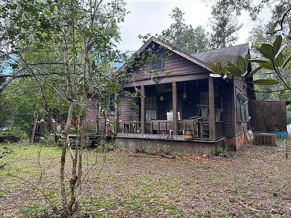 2nd image of 2049 Deel Rd