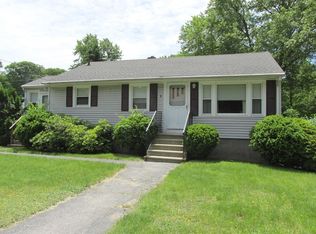 3 Sycamore Cir, Millbury, MA 01527