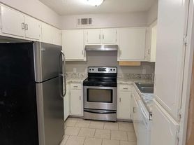 934-936 Central Ave
