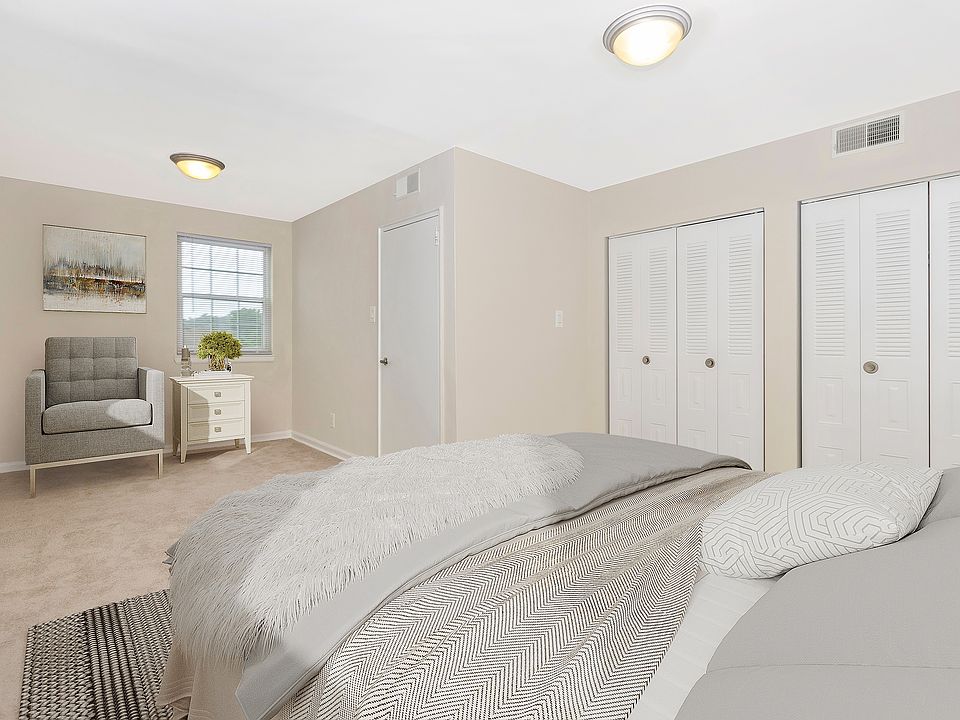 Elegant Bedroom | Hyattsville MD Apartment For Rent | Landmark Apartments