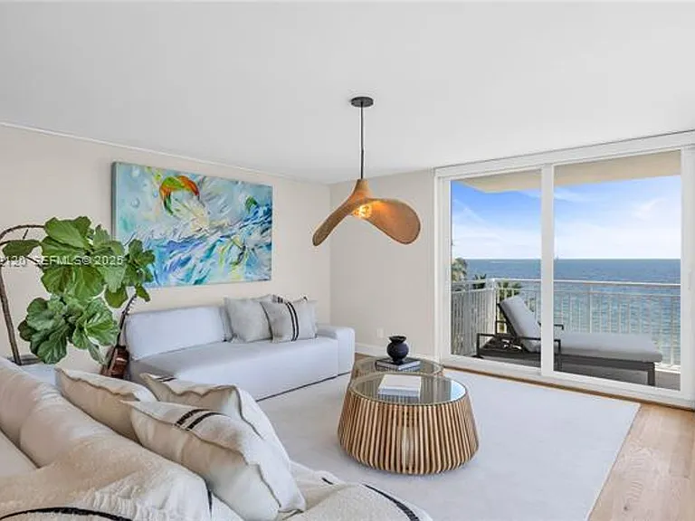 615 Ocean Dr #6A — Photo 4