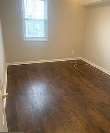 3rd image of 517 Tatum St