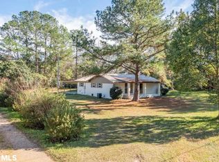 19212 Gunnison Rd, Fairhope, AL 36532