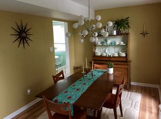 3970 Birchwood Ln, Columbia, PA 17512