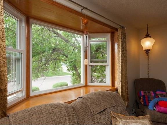 Bay Window