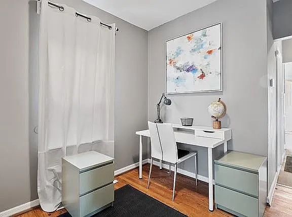 5th image of 3636 McRee Ave #3636