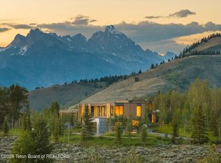 2005 W Bannock Rd, Jackson, WY 83001
