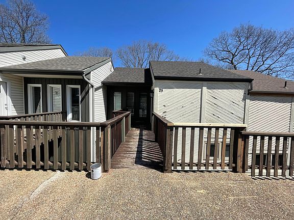 2nd image of 25 Estes Dr