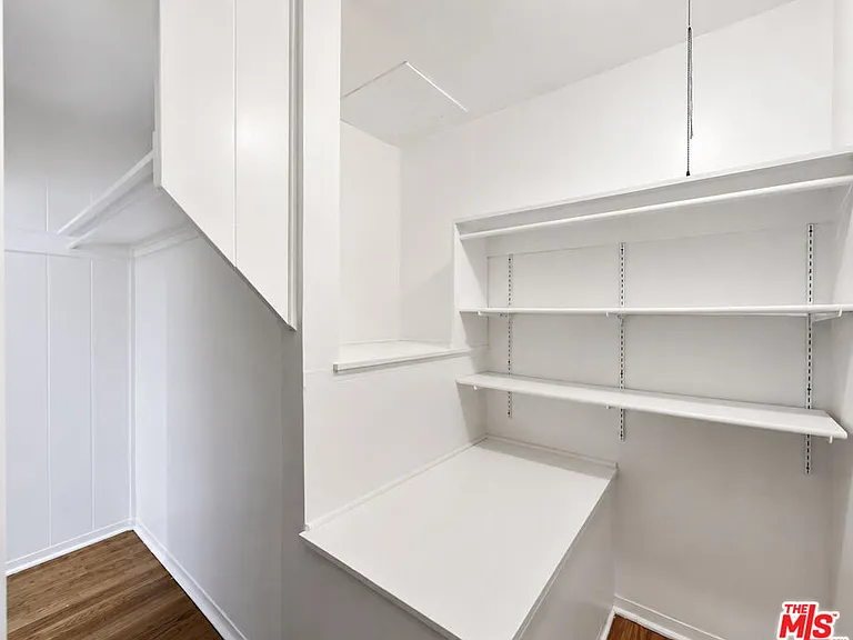5366 Village Grn — Photo 28