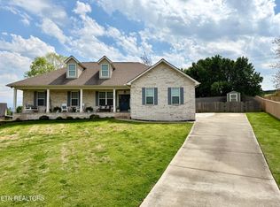 308 Cranfield Dr, Maryville, TN 37801
