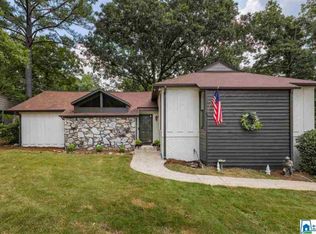 2609 Chandalar Ln, Pelham, AL 35124
