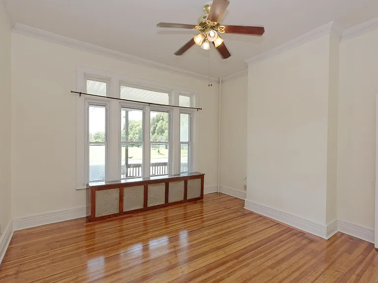 587 Washington Ave #1 — Photo 12