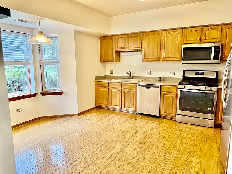 717 N 5th Ave #101 — Photo 7