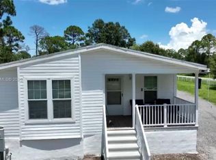 725 N Willow St, Clewiston, FL 33440