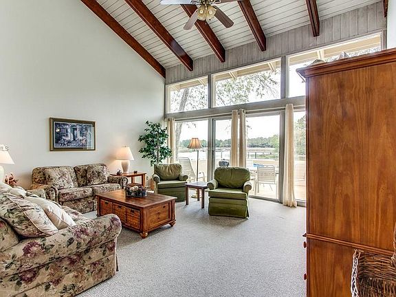 4th image of 226 S Sea Pines Dr APT 1600