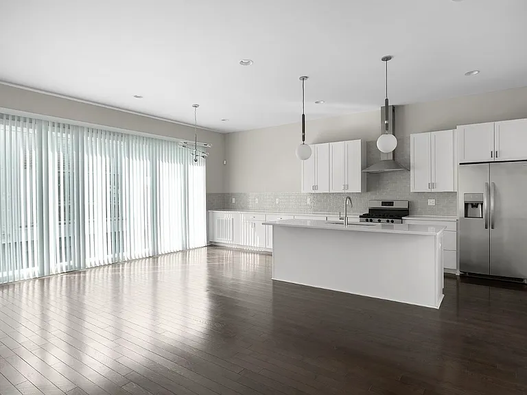 227 Oceola Ave #5 — Photo 6