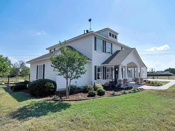 2nd image of 5850 Four Seasons Ln