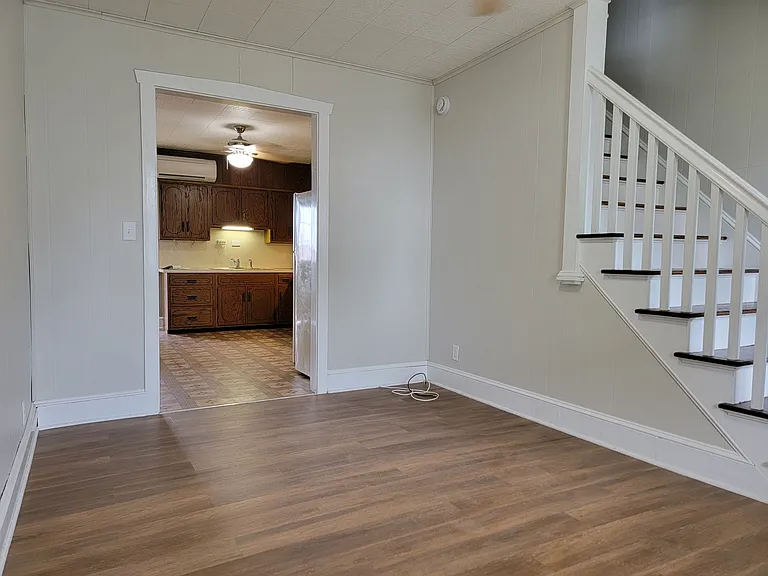 517 Gristmill Rd — Photo 5