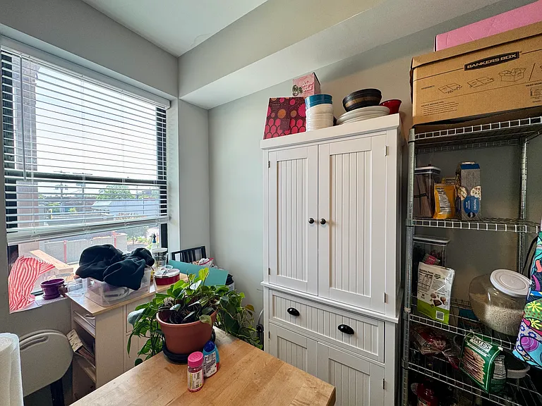 1553 W Olive Ave #2W — Photo 3