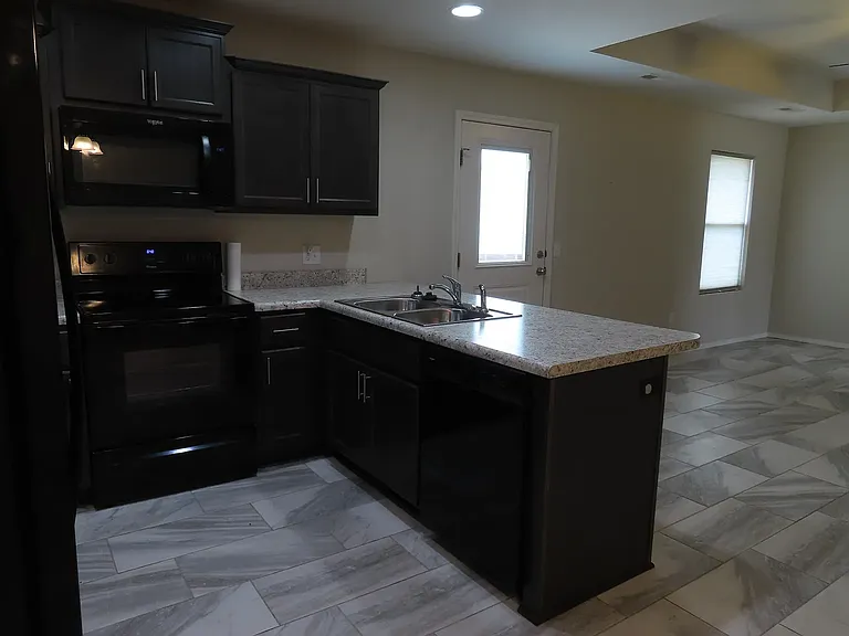 478 W Melody Ln — Photo 24