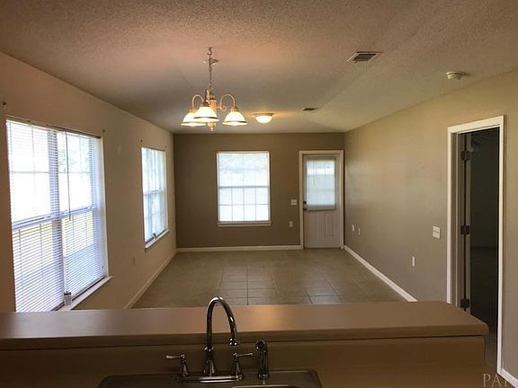 3rd image of 9679 Cobblebrook Dr