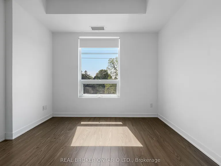 3560 Saint Clair Ave E #323 — Photo 18