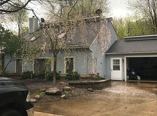 32995 Boulder Dr, North Ridgeville, OH 44039