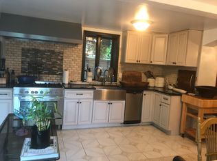 74 Brixton Rd S, West Hempstead, NY 11552