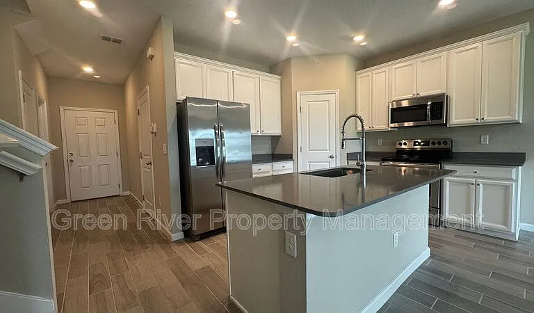 10361 Benson Lake Dr — Photo 8