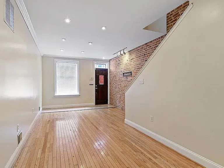 627 S Dean St — Photo 13