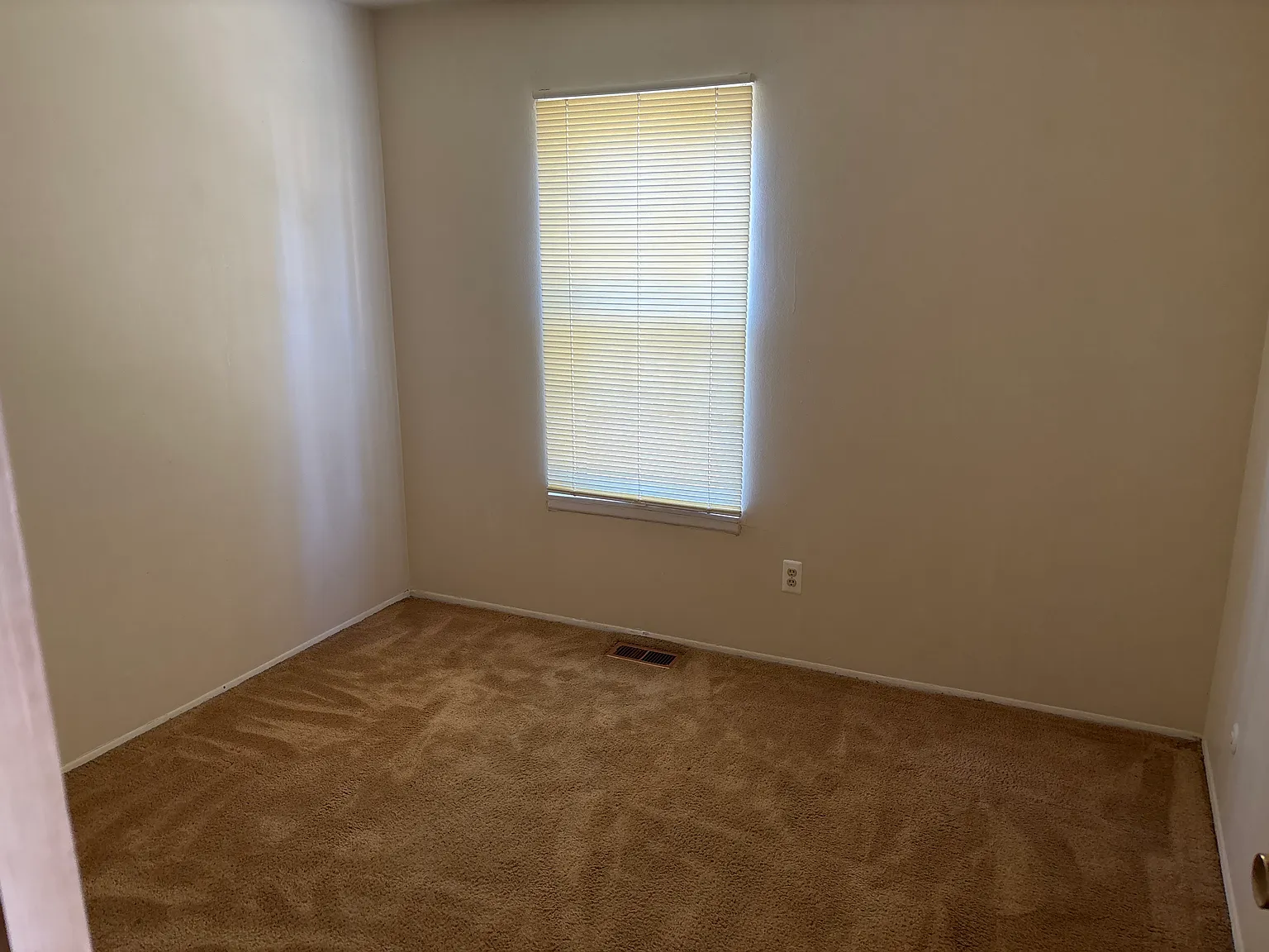 2 bed, 780 sqft, $1,595 — Photo 4