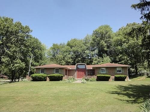 1st image of 365 Hillandale Dr
