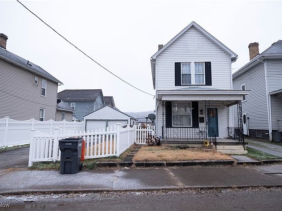 3rd image of 408 15th St