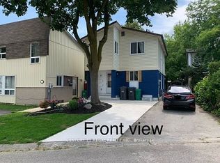 4 Juliana Sq, Brampton, ON L6S2L4