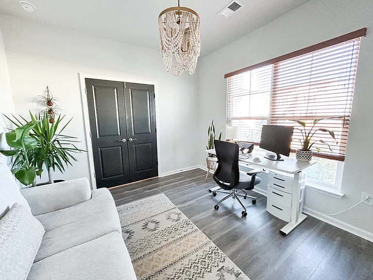 4016 Janus Dr — Photo 32