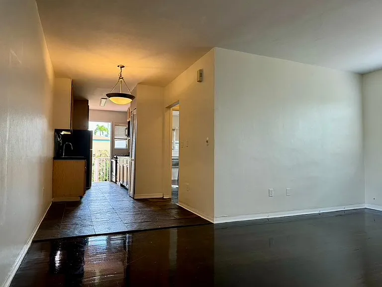 7840 Harding Ave #11 — Photo 3