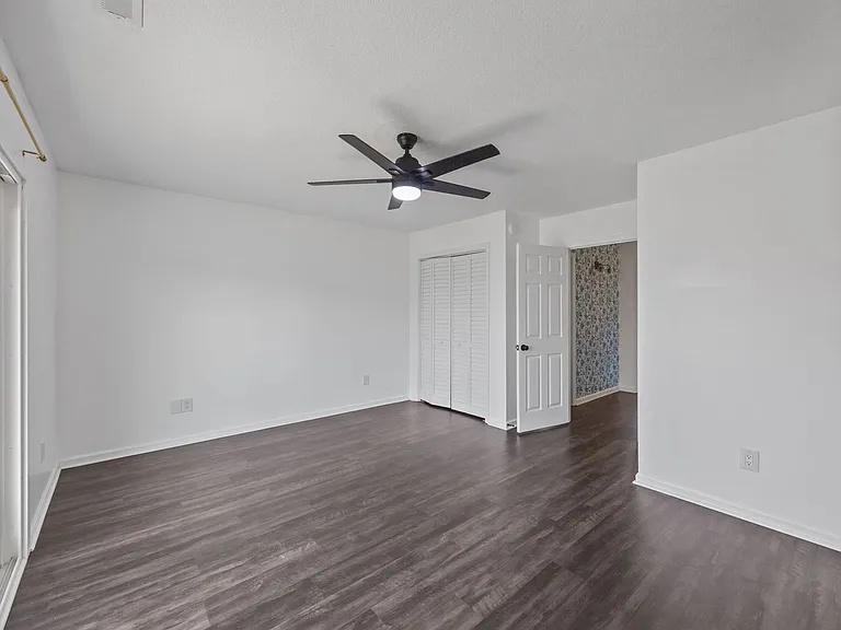 92 A Shoreline Dr — Photo 11